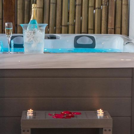 Kallia'S Suites Milos アダマス エクステリア 写真