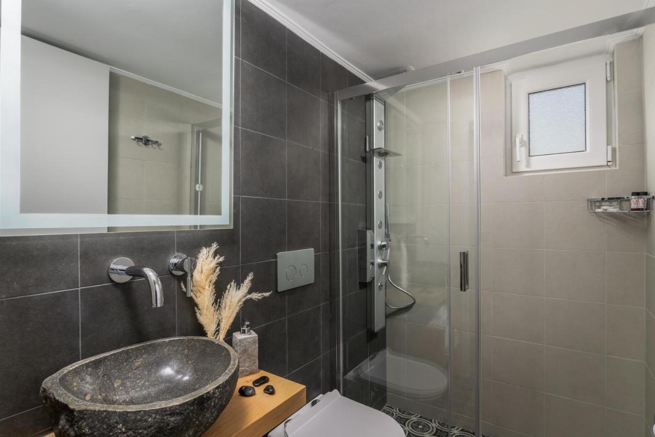 Kallia'S Suites Milos アダマス エクステリア 写真