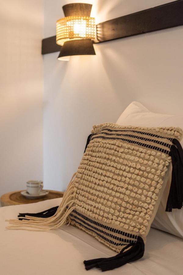 Kallia'S Suites Milos アダマス エクステリア 写真