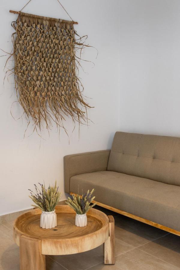 Kallia'S Suites Milos アダマス エクステリア 写真