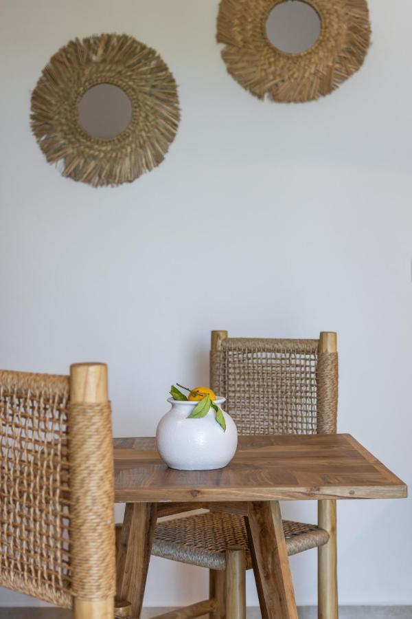 Kallia'S Suites Milos アダマス エクステリア 写真