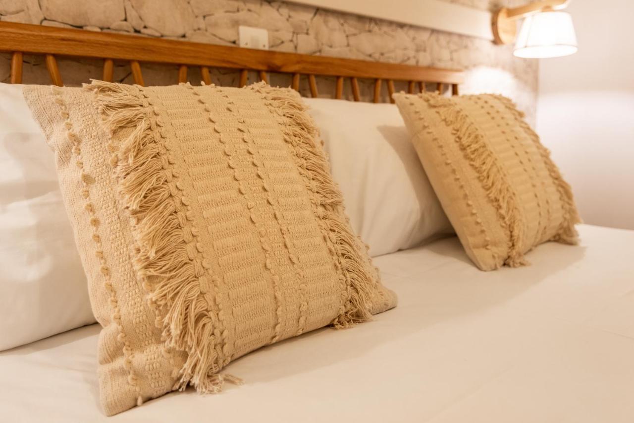 Kallia'S Suites Milos アダマス エクステリア 写真