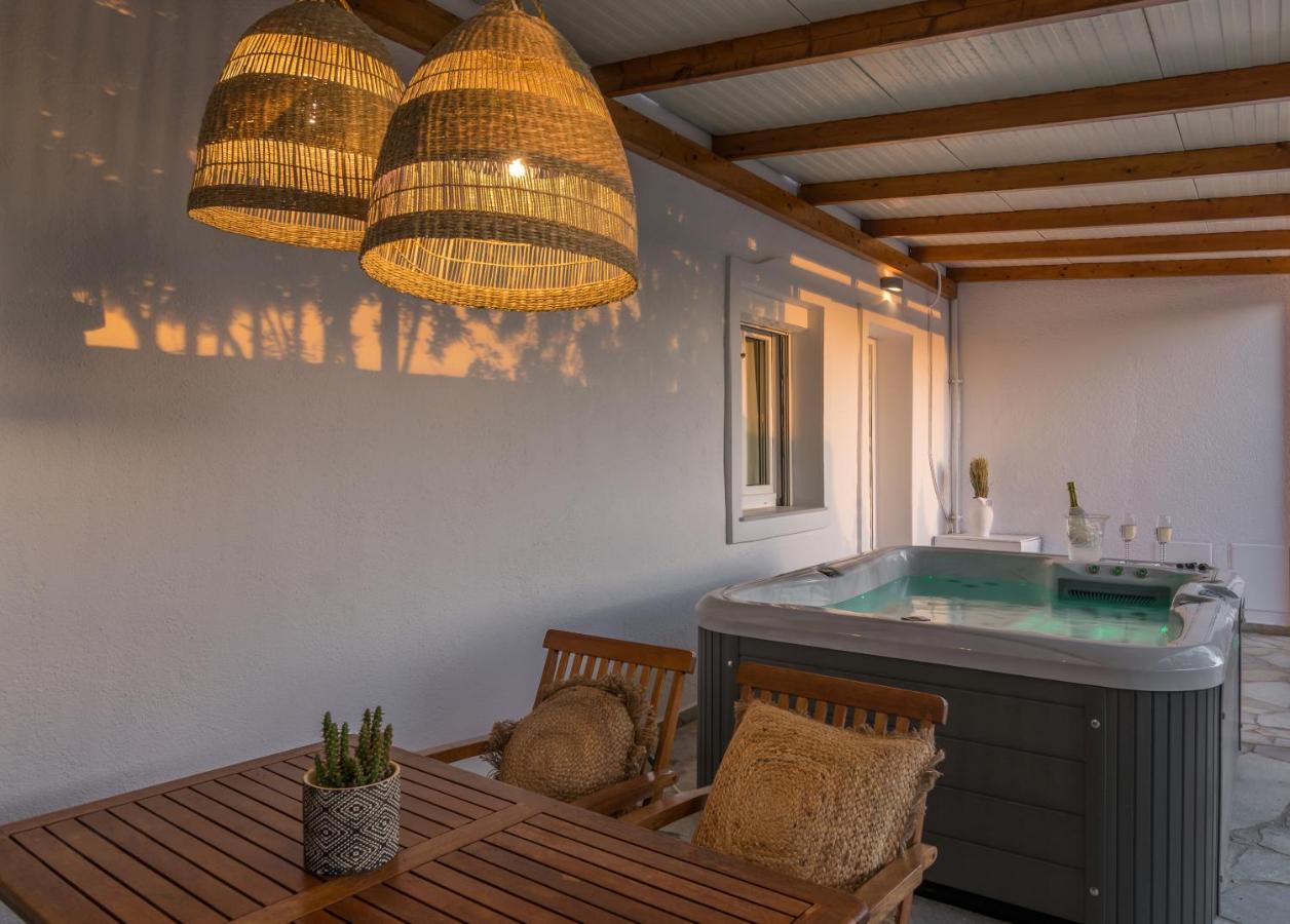 Kallia'S Suites Milos アダマス エクステリア 写真