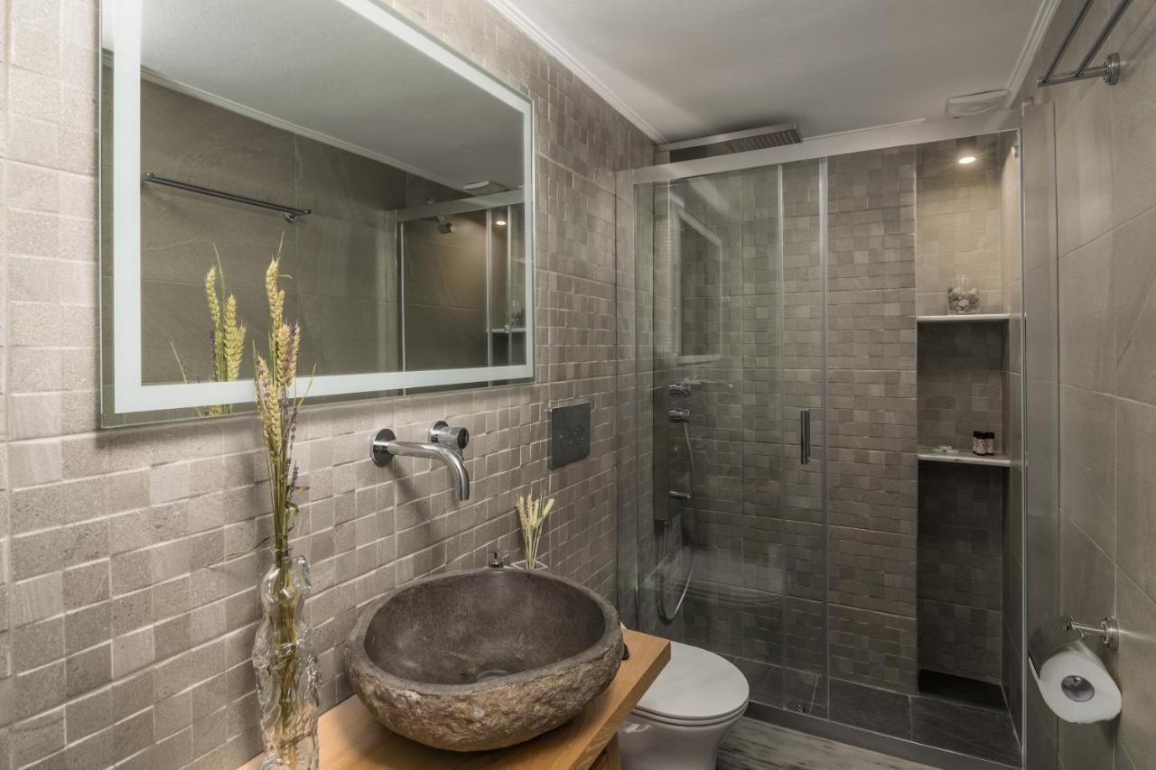 Kallia'S Suites Milos アダマス エクステリア 写真