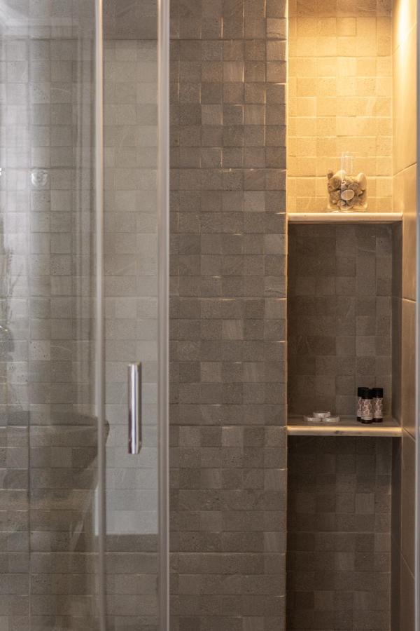 Kallia'S Suites Milos アダマス エクステリア 写真